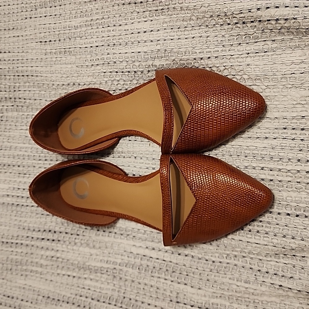Brown flats